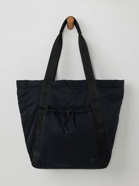 VUORI•ALL AROUND TOTE•BLACK•OS
